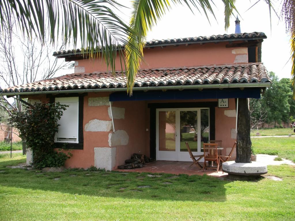 Posada Tresmentiras Aldeanueva del Camino Esterno foto