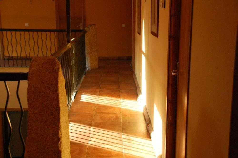 Posada Tresmentiras Aldeanueva del Camino Esterno foto