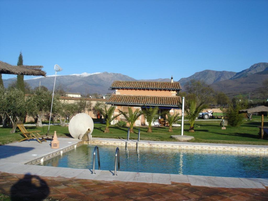 Posada Tresmentiras Aldeanueva del Camino Esterno foto